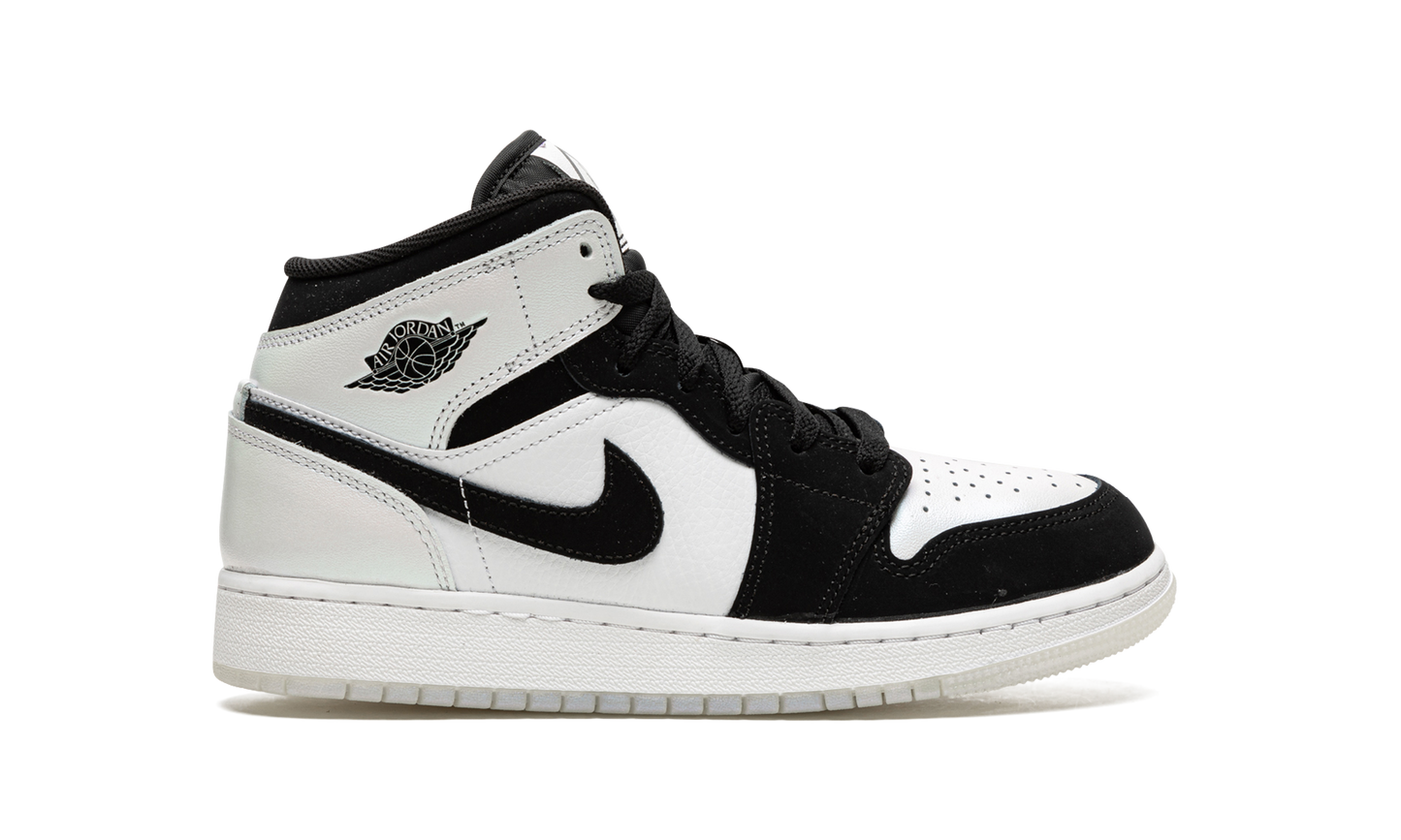 Air Jordan 1 MID SE GS "Diamond Shorts" DN4321 100