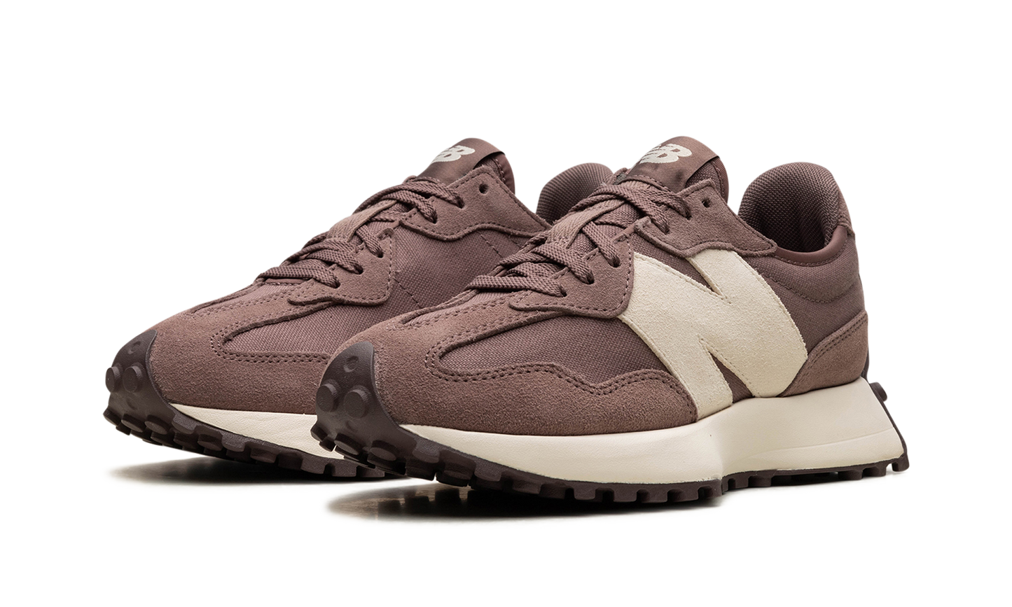 327 WMNS "Black Fig" WS327FA