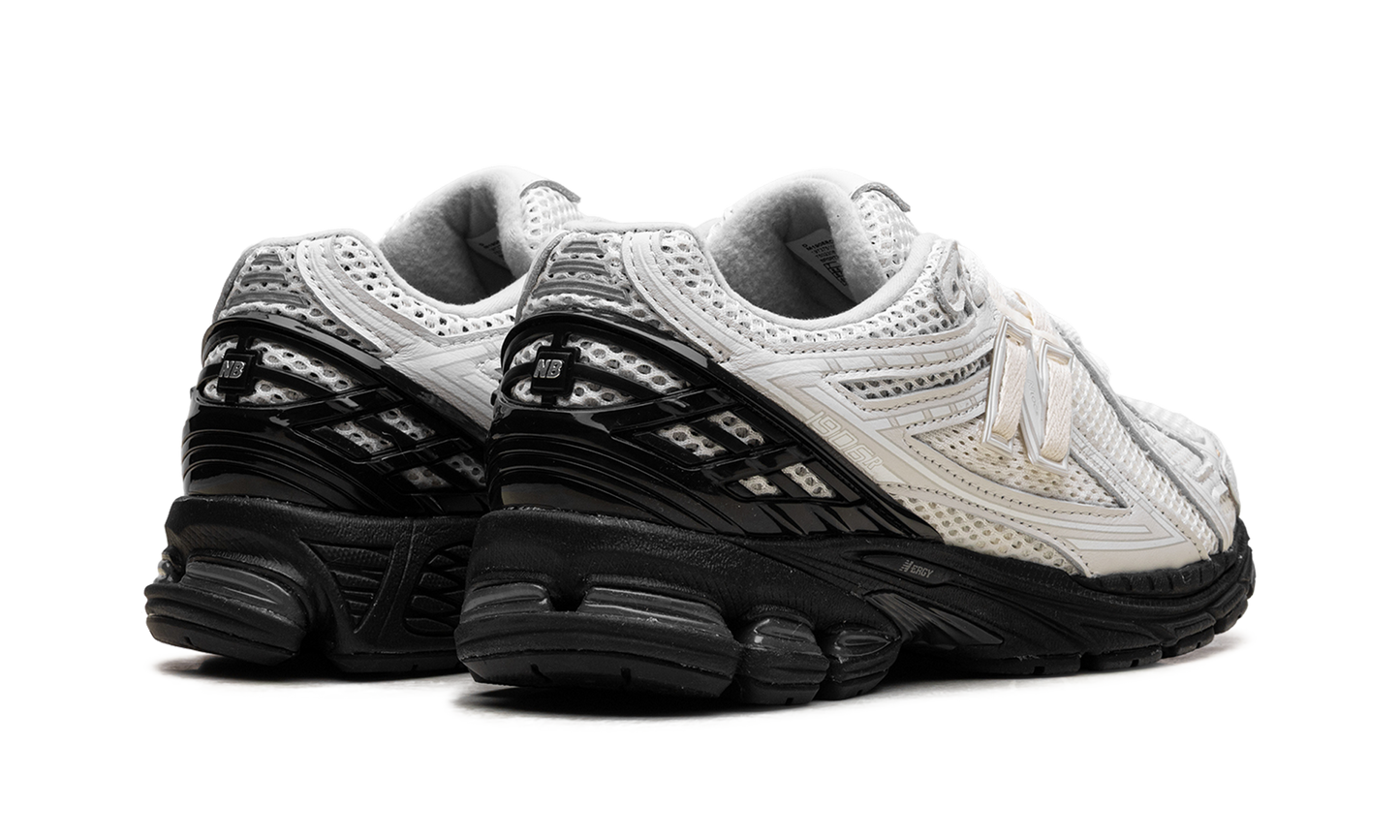 1906R "Comme des Garcons Homme - White" M1906RCO