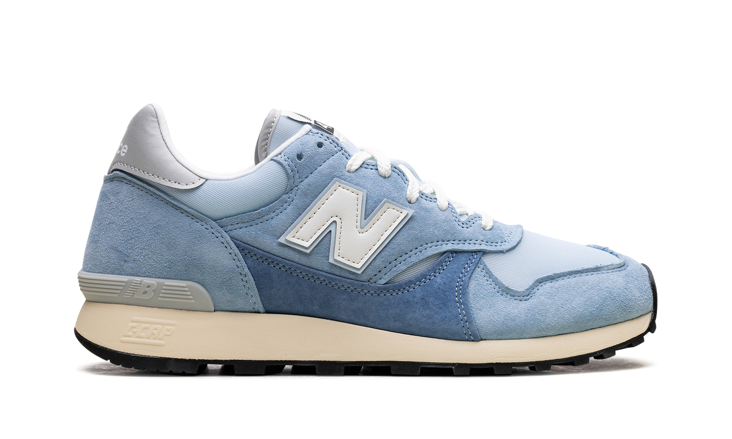 475 "Quarry Blue" M475VTG