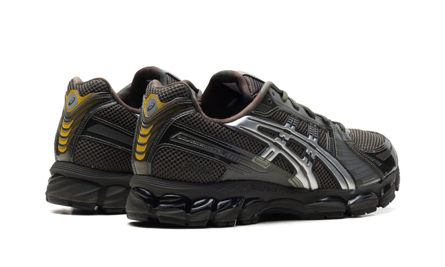 GEL-KAYANO 12.1 "Kith - Captain America vs. Guile - Double Box" AI MVC011298
