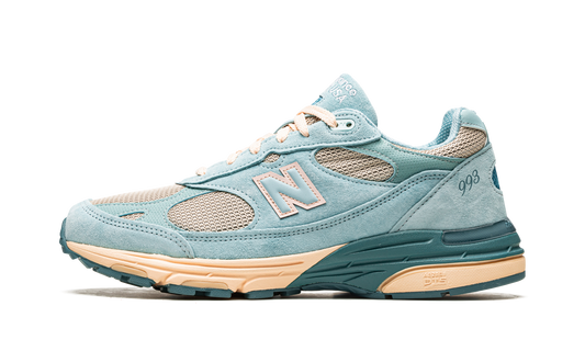 993 "Joe Freshgoods - Performance Art Arctic Blue" MR993JF1