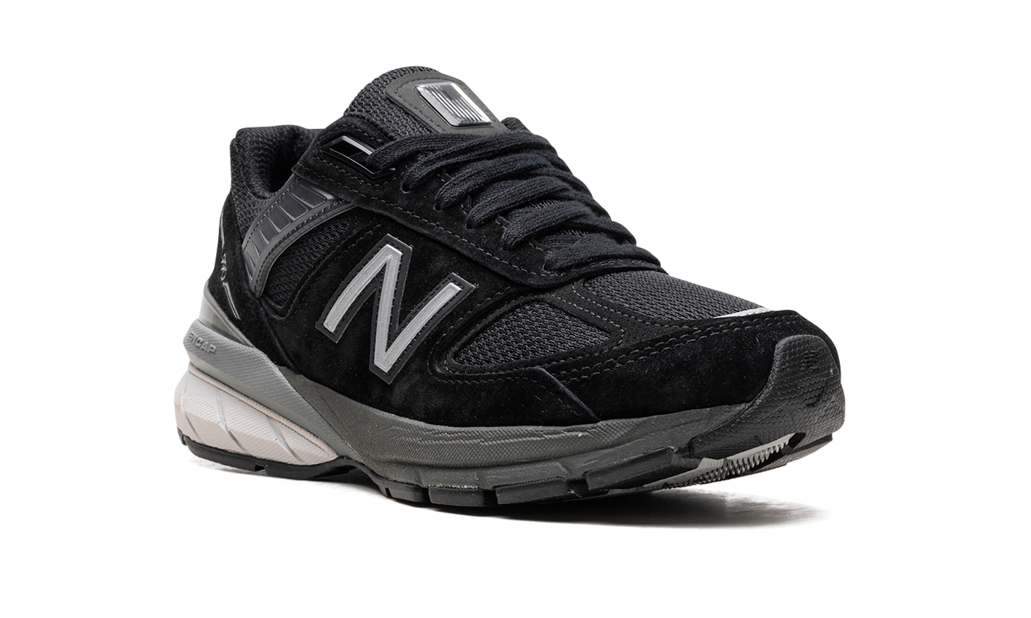 990v5 WMNS "Black / Silver"