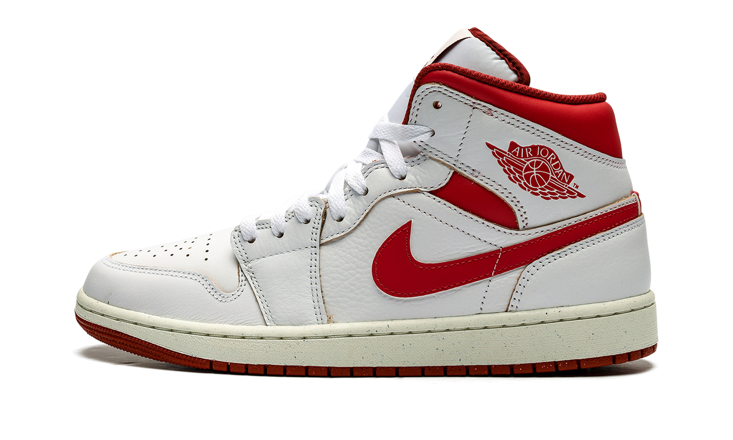 Air Jordan 1 Mid SE "Dune Red" FJ3458 160