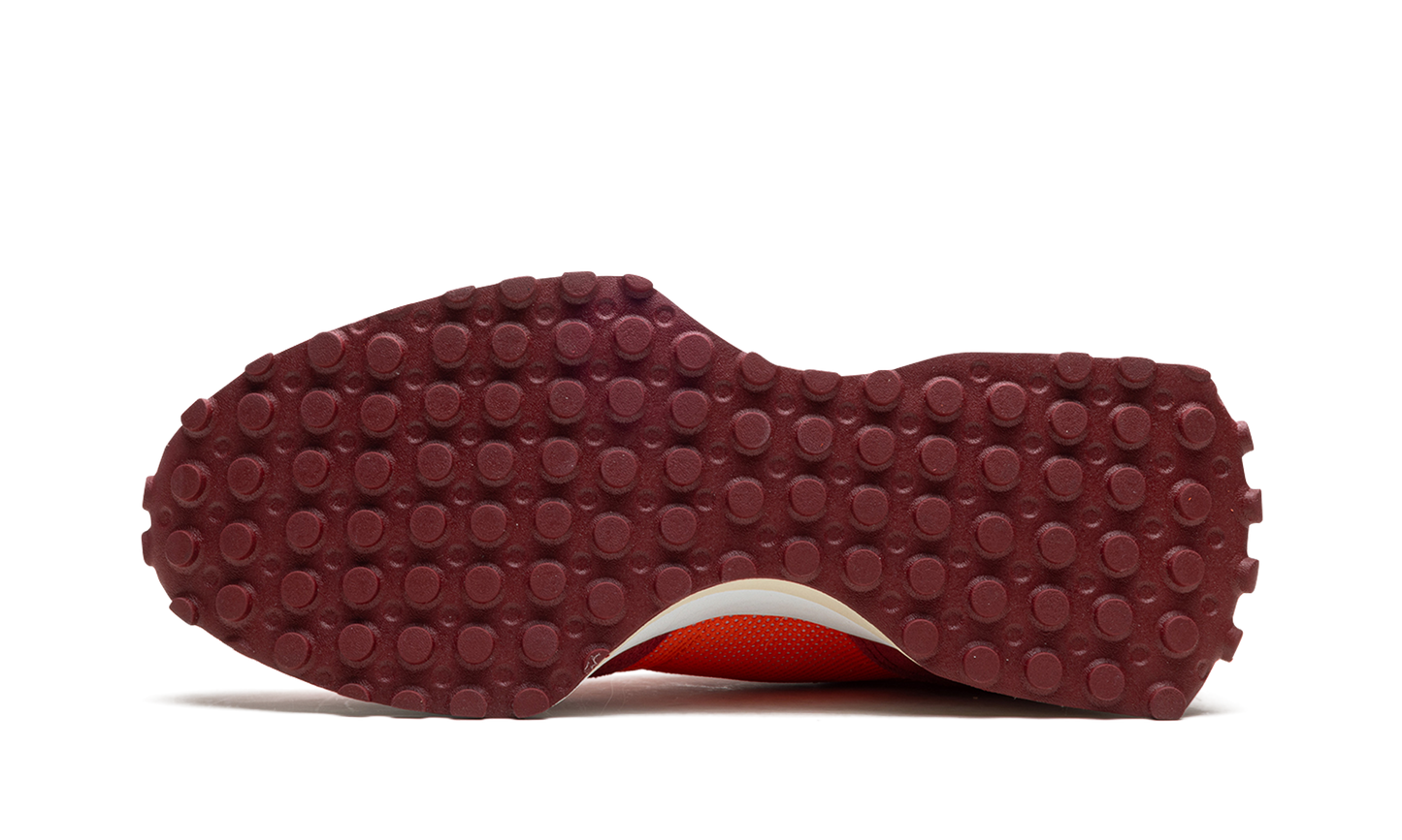 327 "Todd Snyder Farmer's Market Pomegranate"