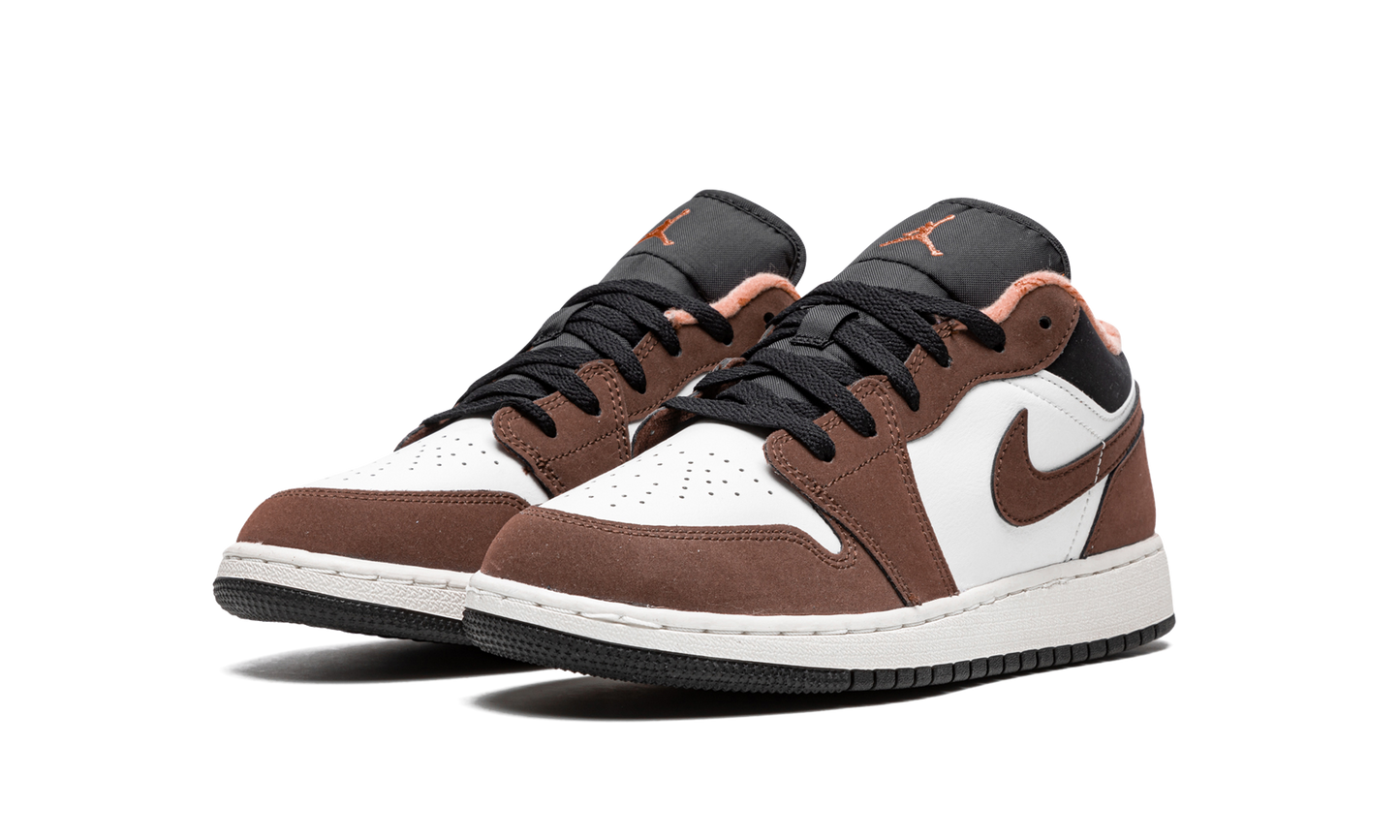 Air Jordan 1 Low SE GS "Mocha" DM0589 200