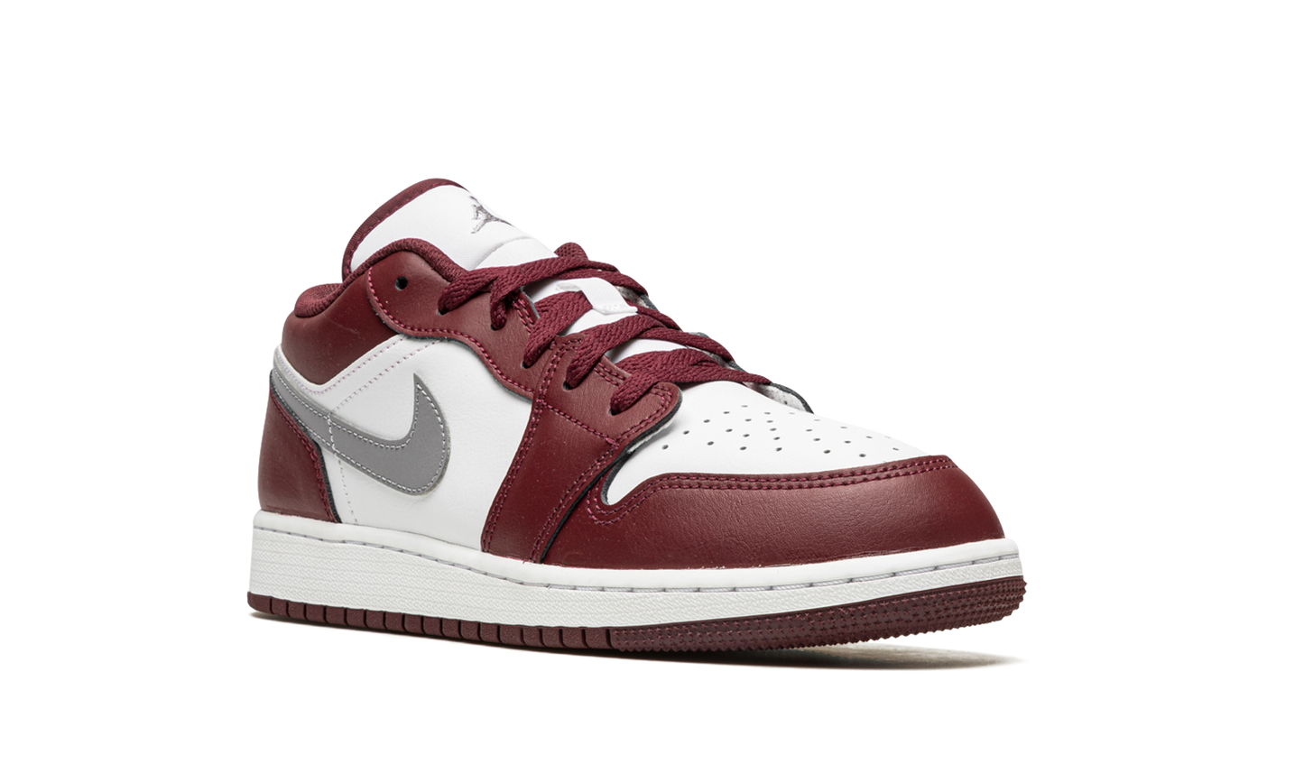 Air Jordan 1 Low GS "Bordeaux" 553560 615