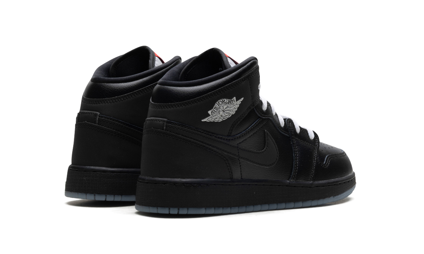 Jordan 1 Mid SE GS "Black Metallic Reimagined" HV5180 010