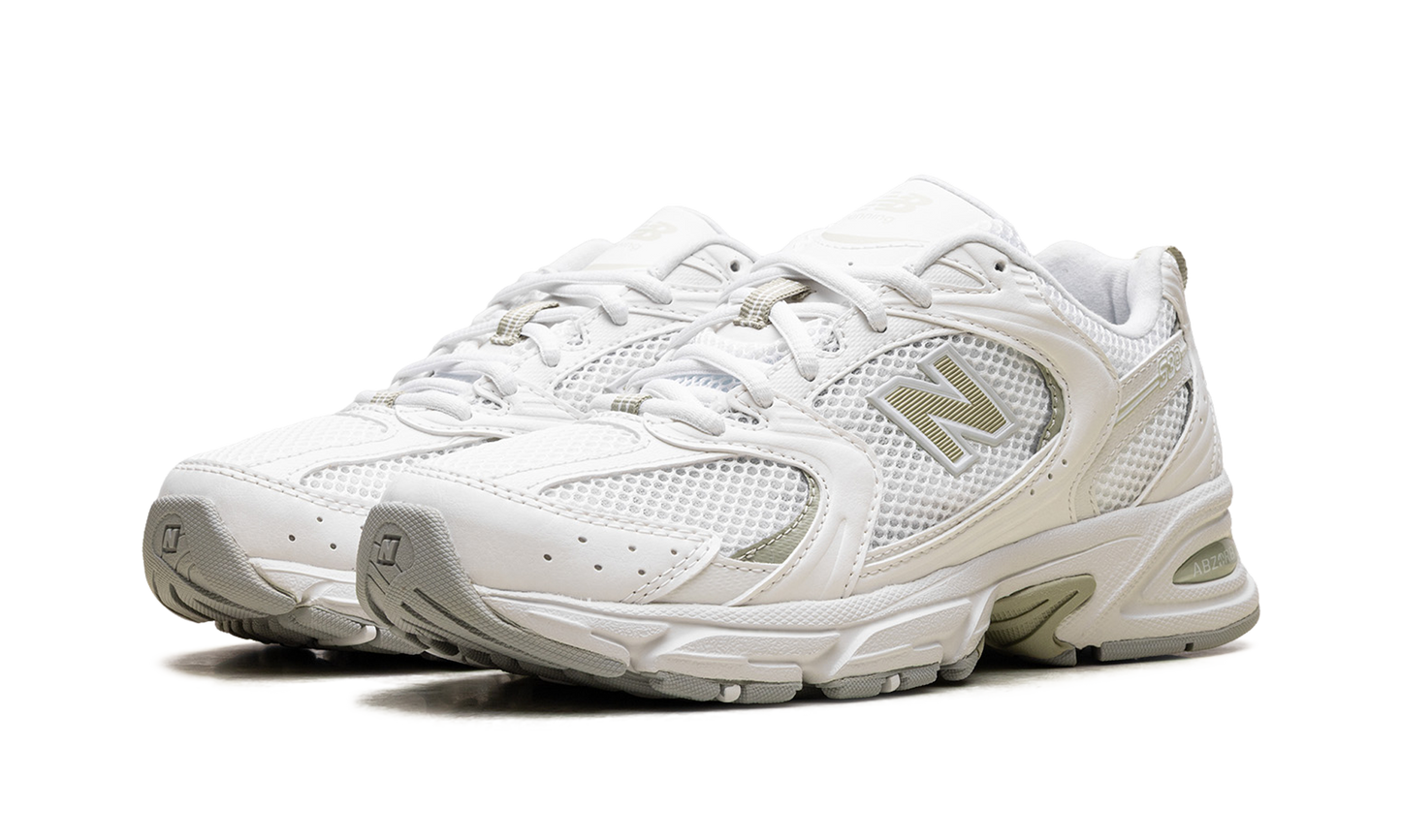 530 "Reflection Olivine" U530csc