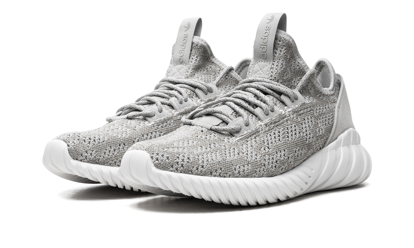 Tubular Doom Sock PK BY3561