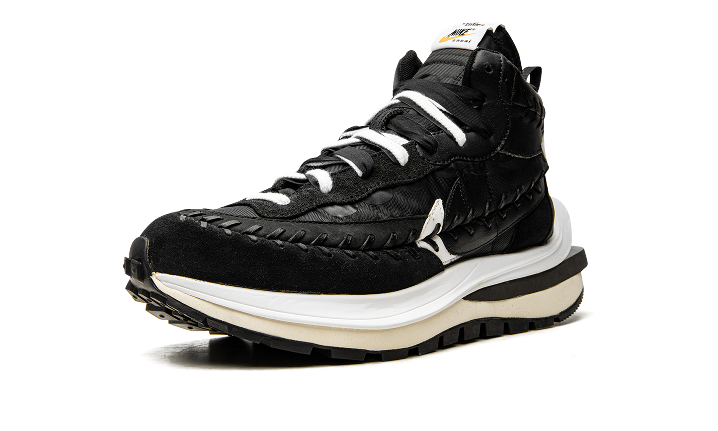 VaporWaffle "Sacai x Jean Paul Gaultier - Black" DH9186 001