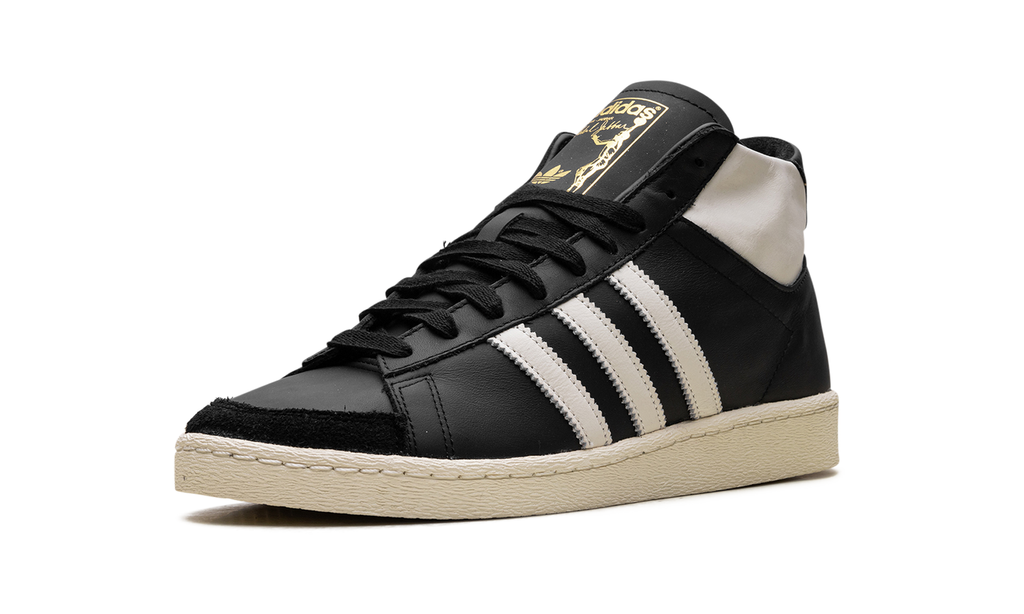 Jabbar Hi "Core Black Off White" IH3170