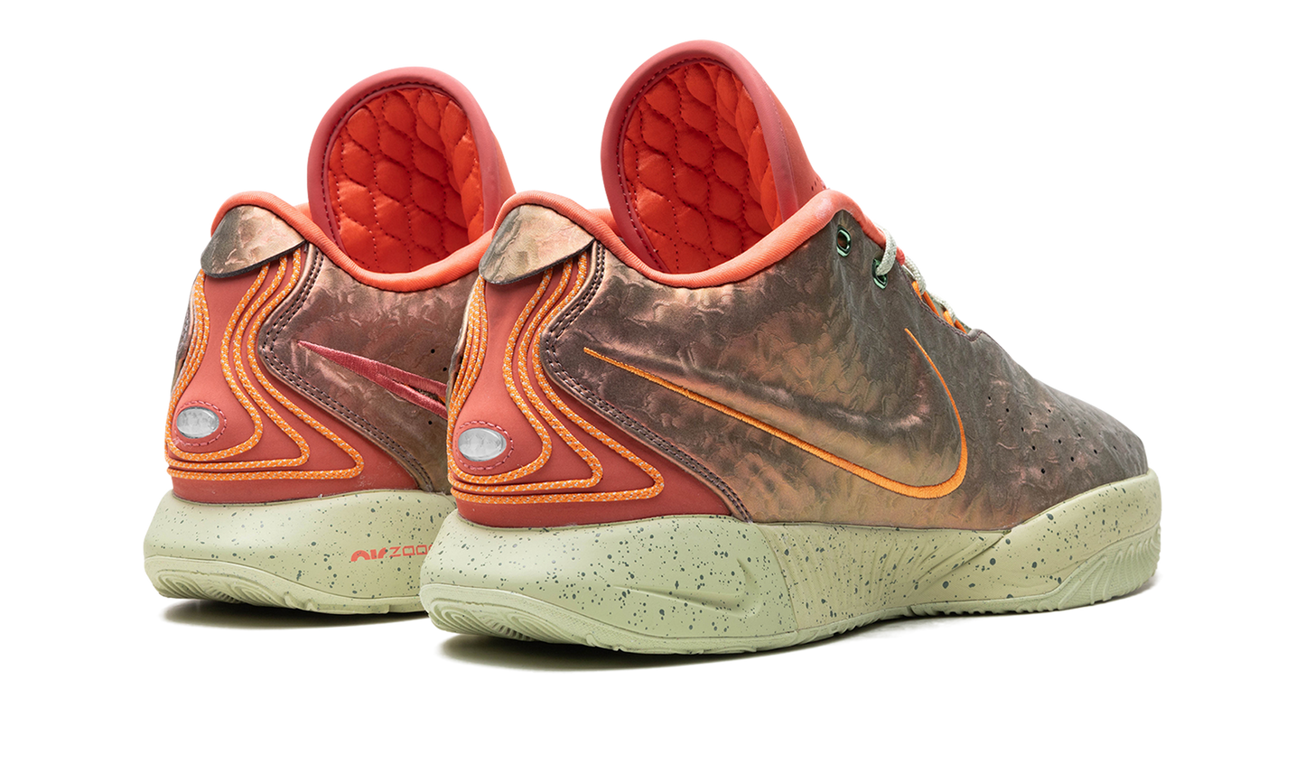LeBron 21 "Queen Conch" FN0708 800