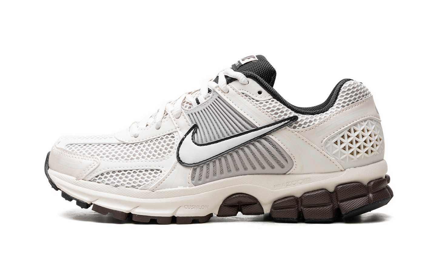 Air Zoom Vomero 5 WMNS "Phantom" FJ2028 001