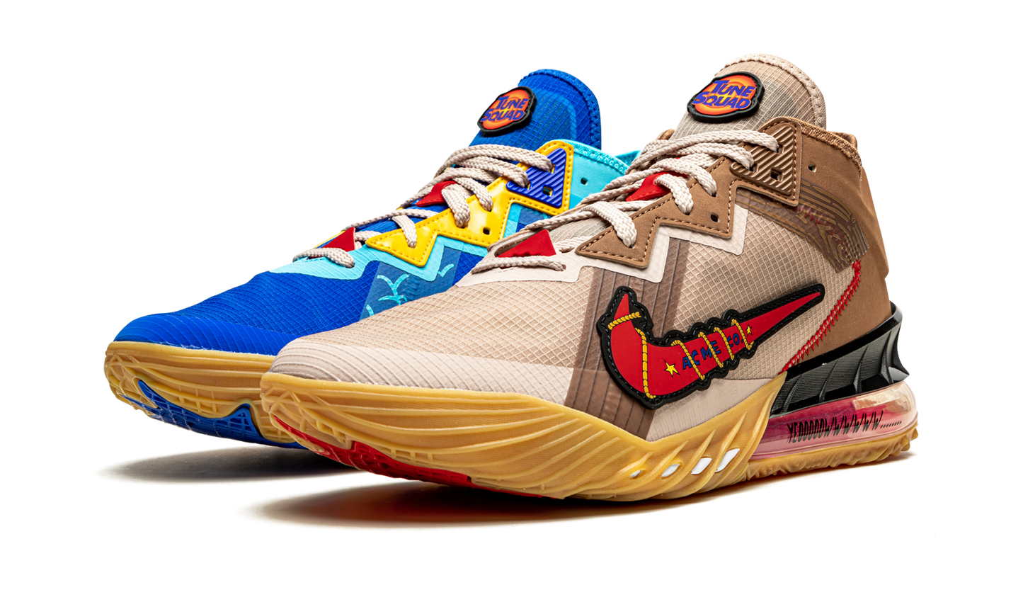 LeBron 18 Low "Space Jam Xbox Controller Set" DO7172 900