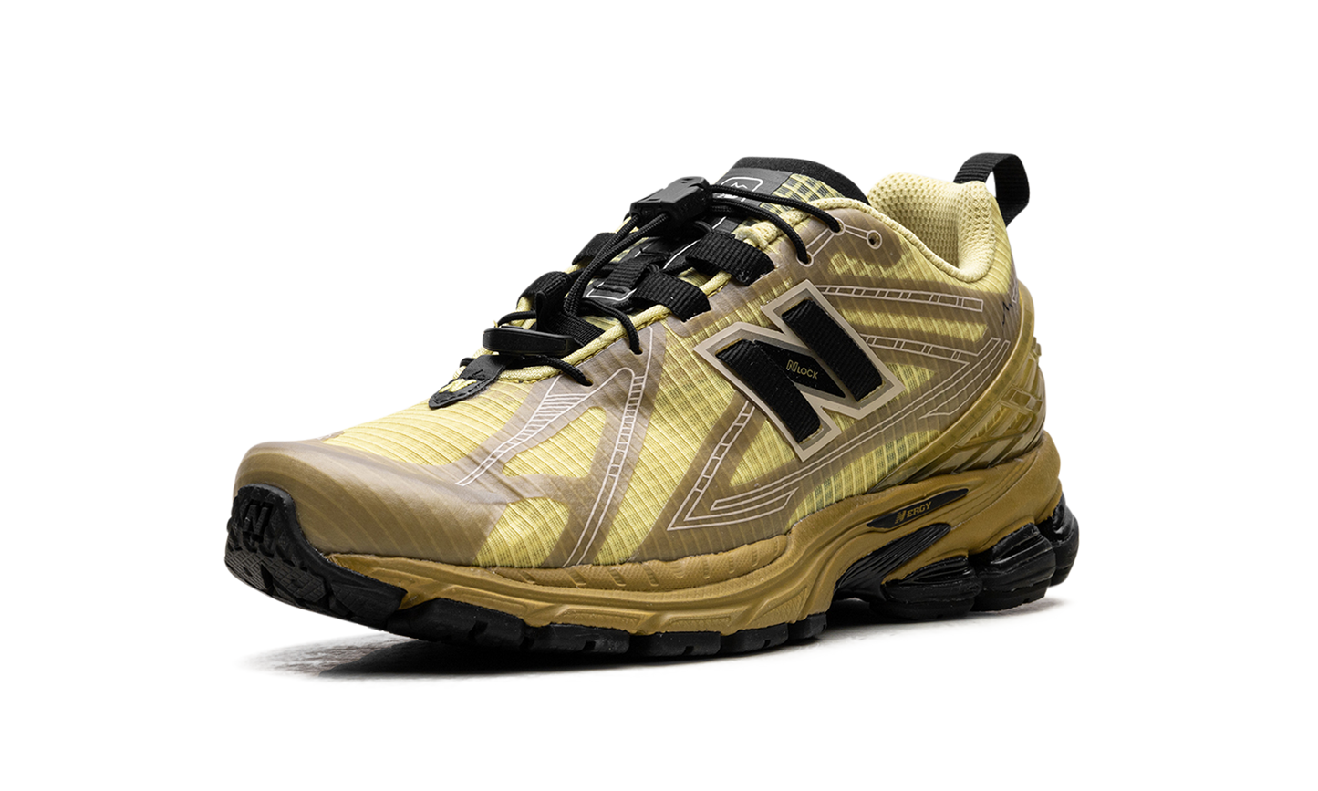 1906R "CAYL" M1906RCY