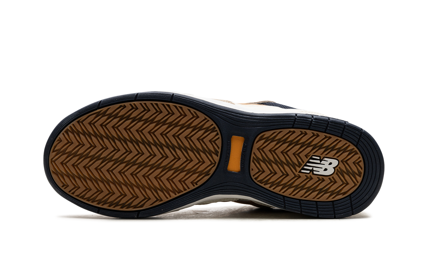 Numeric 808 "White / Tan / Navy" NM808FCY