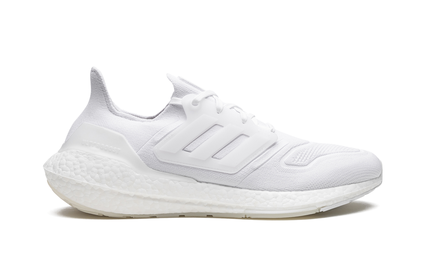 UltraBoost 22 GX5459