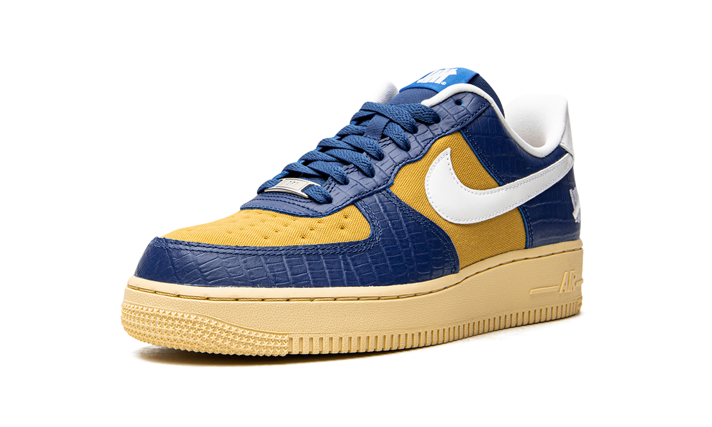 Air Force 1 Low "Undefeated - Blue Croc" DM8462 400