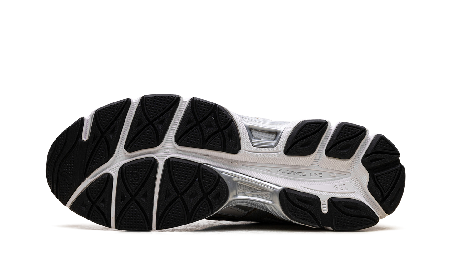 Gel-NYC 2055 "Silver" 1203A542 100