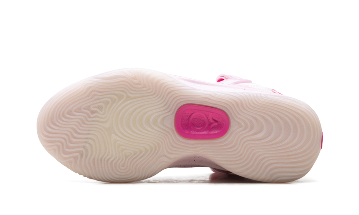 KD 18 "Aunt Pearl" HV1997 600