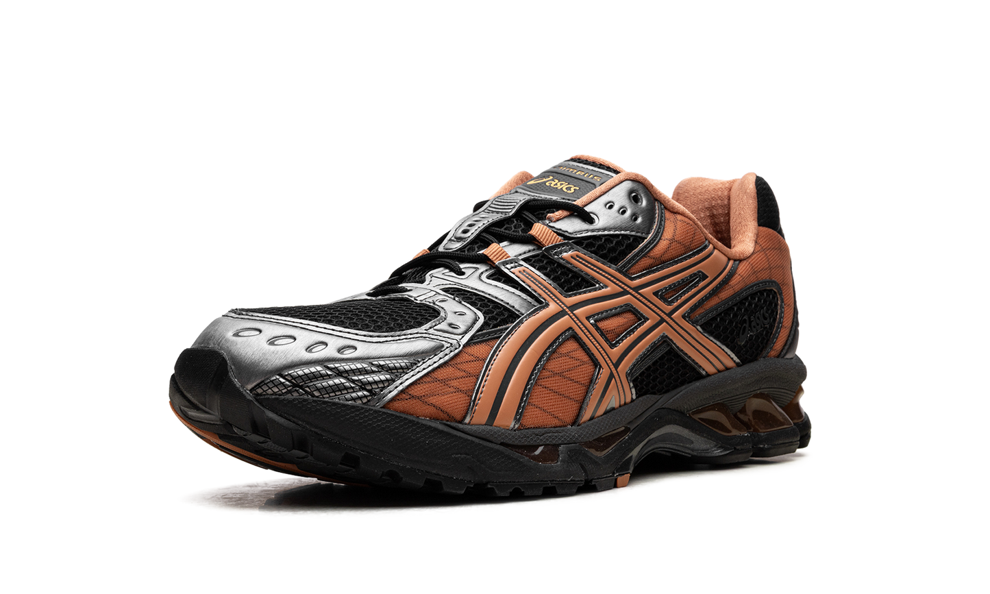 GEL-Nimbus 10.1 "Black Rust Orange" 1203A543 004