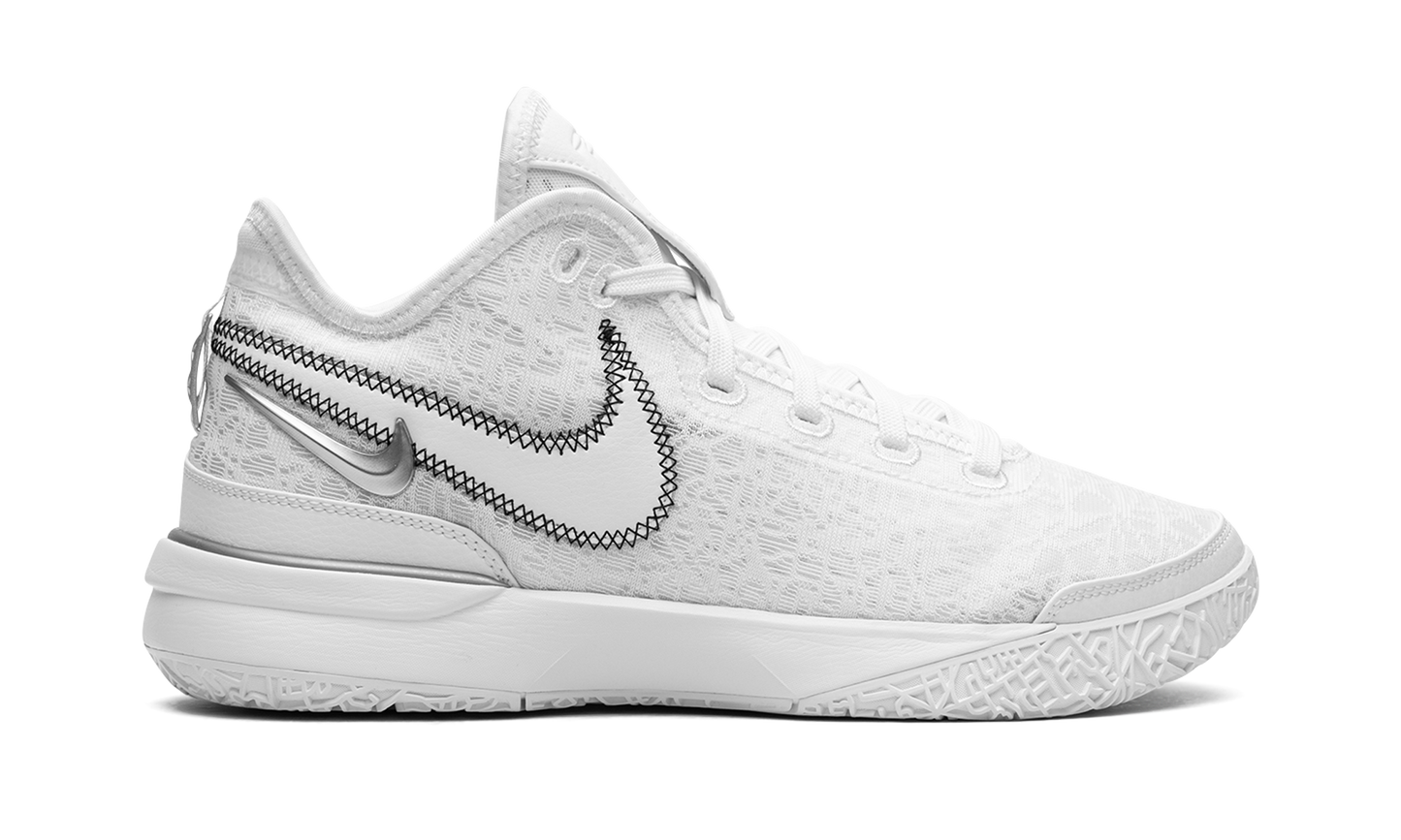 Zoom Lebron NXXT Gen "White / Metallic Silver" DR8784 101