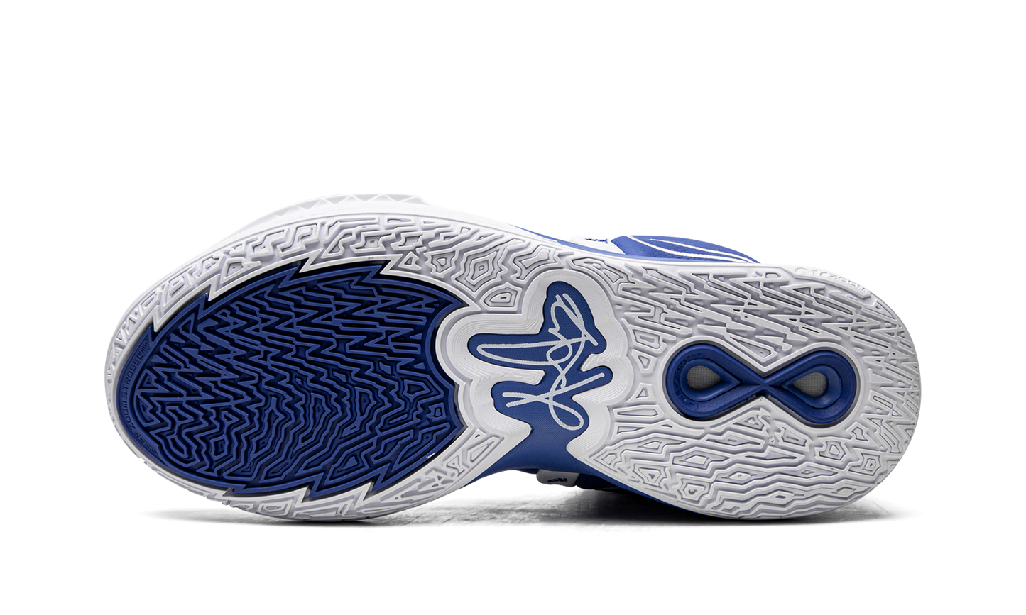 Kyrie Infinity TB DO9616 401