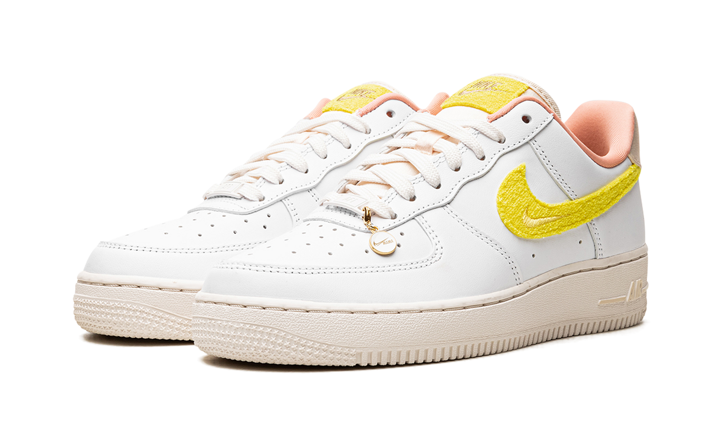 AIR FORCE 1 '07 LX WMNS DV2183 100