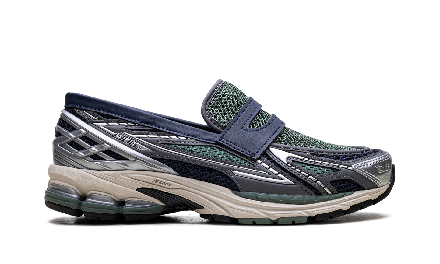 1906L "Silver Metallic Dark Juniper" U1906LOA