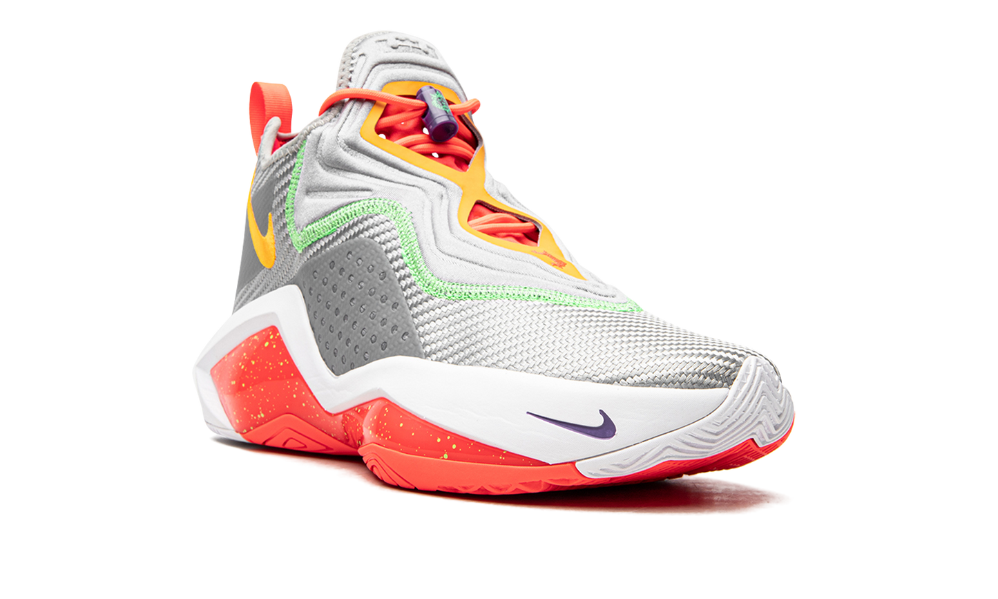 LeBron Soldier 14 "Hare" CK6024 001