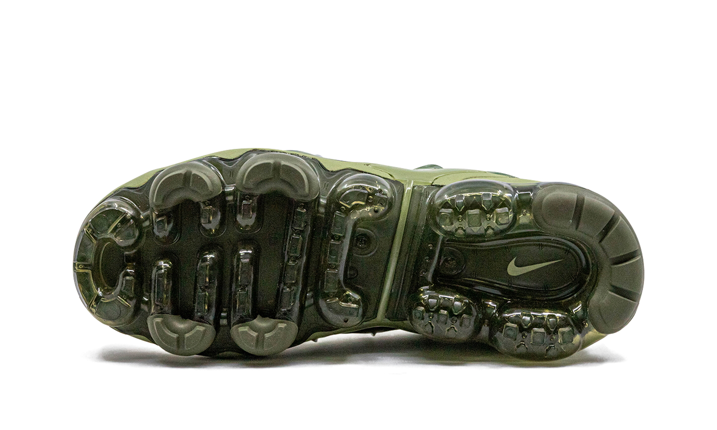 AIR VAPORMAX PLUS MNS WMNS FD0295 300