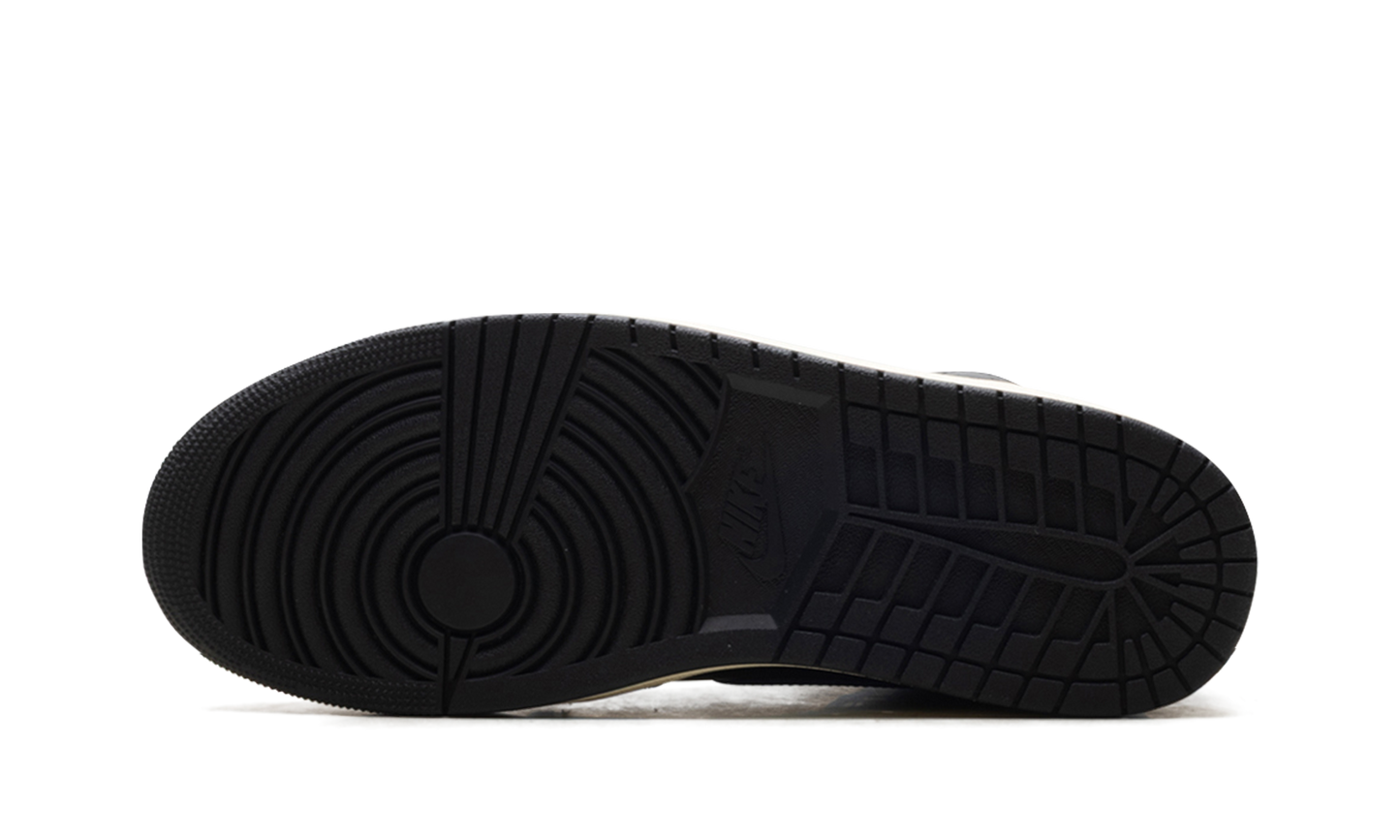 Air Jordan 1 Retro High OG "Self-Expression" DZ5485 002