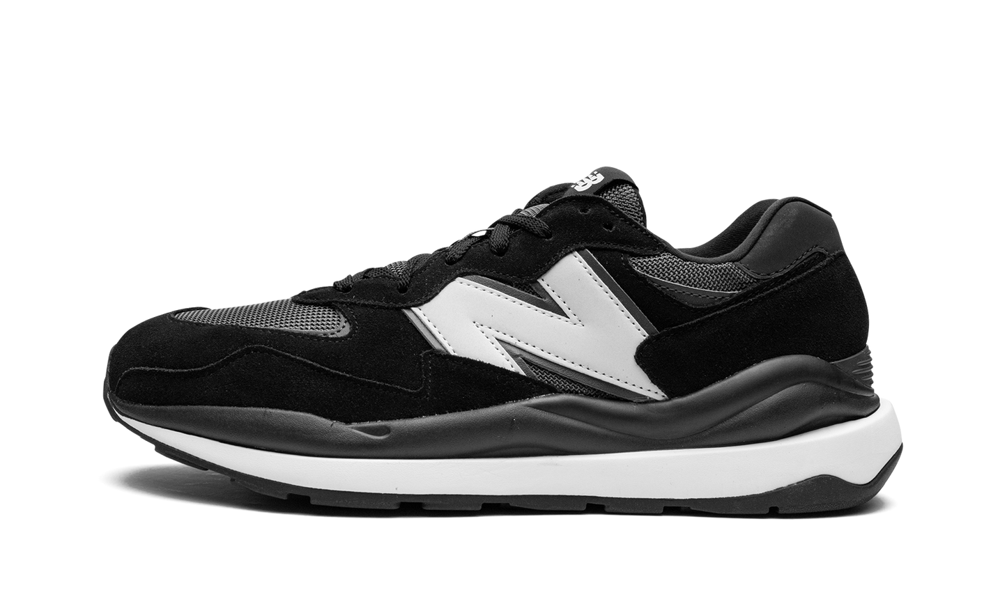 57/40 "Black / White" M5740CBA