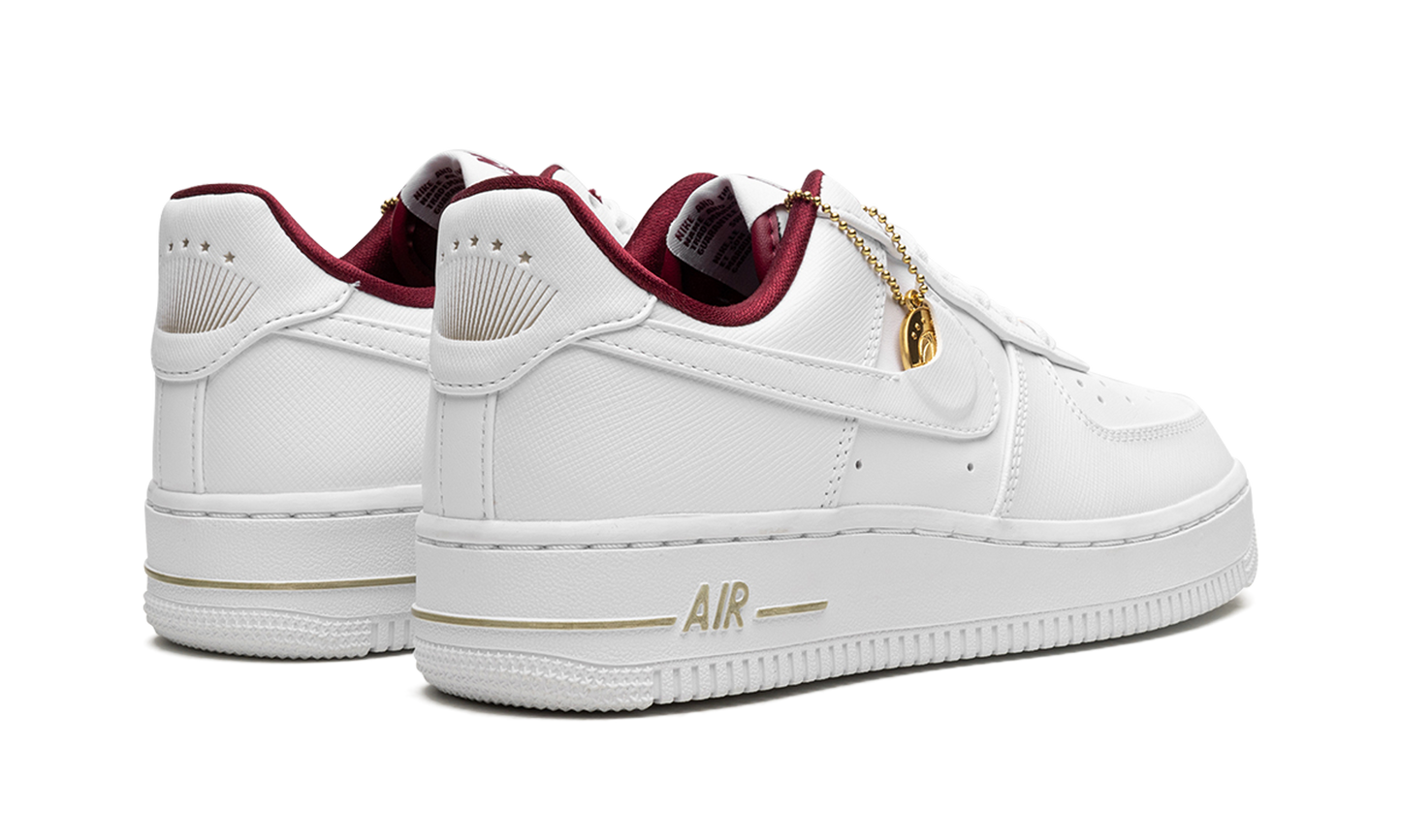 AIR FORCE 1 LO MNS WMNS "Just Do It" DV7584 100