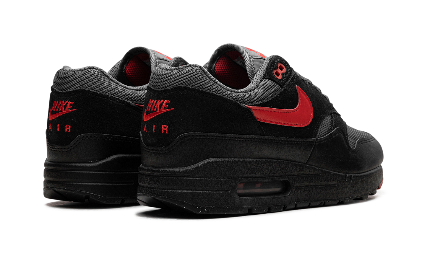Air Max 1 Essential "Vamps" FZ5808 008