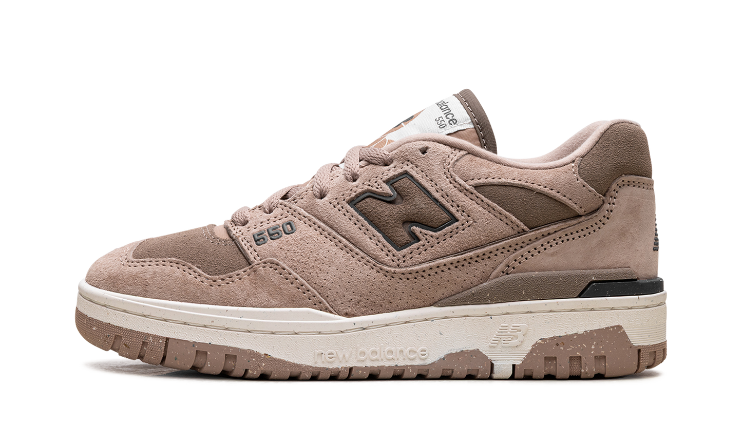 550 WMNS "Mushroom" BBW550RD