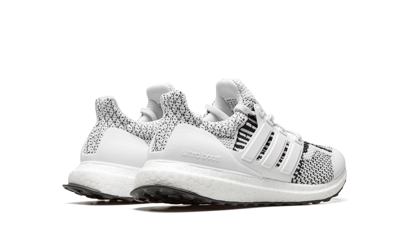 Ultraboost 5.0 DNA GS GX2562