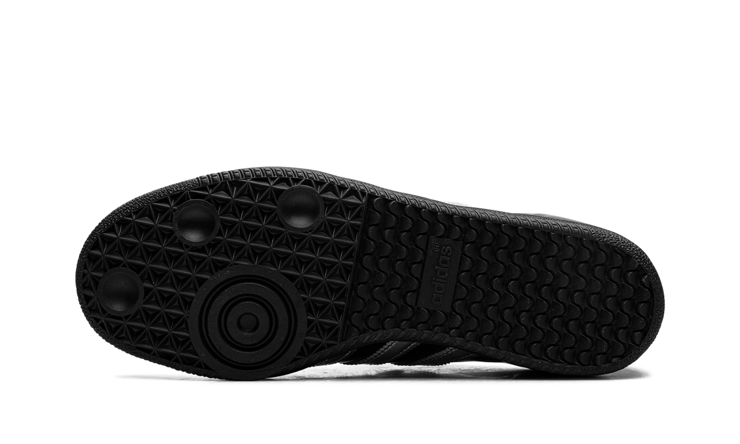 Samba "atmos - Tuxedo" IH3364