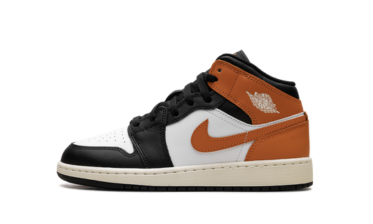 Air Jordan 1 Mid GS "Starfish Black Toe" DQ8423 801