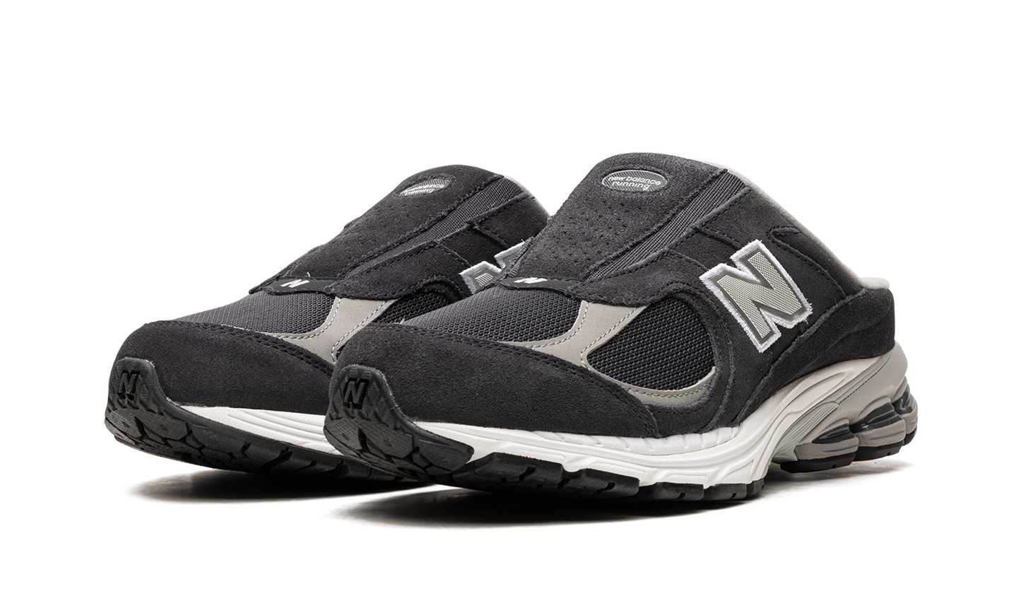 2002R Mule "Phantom" M2002RMC