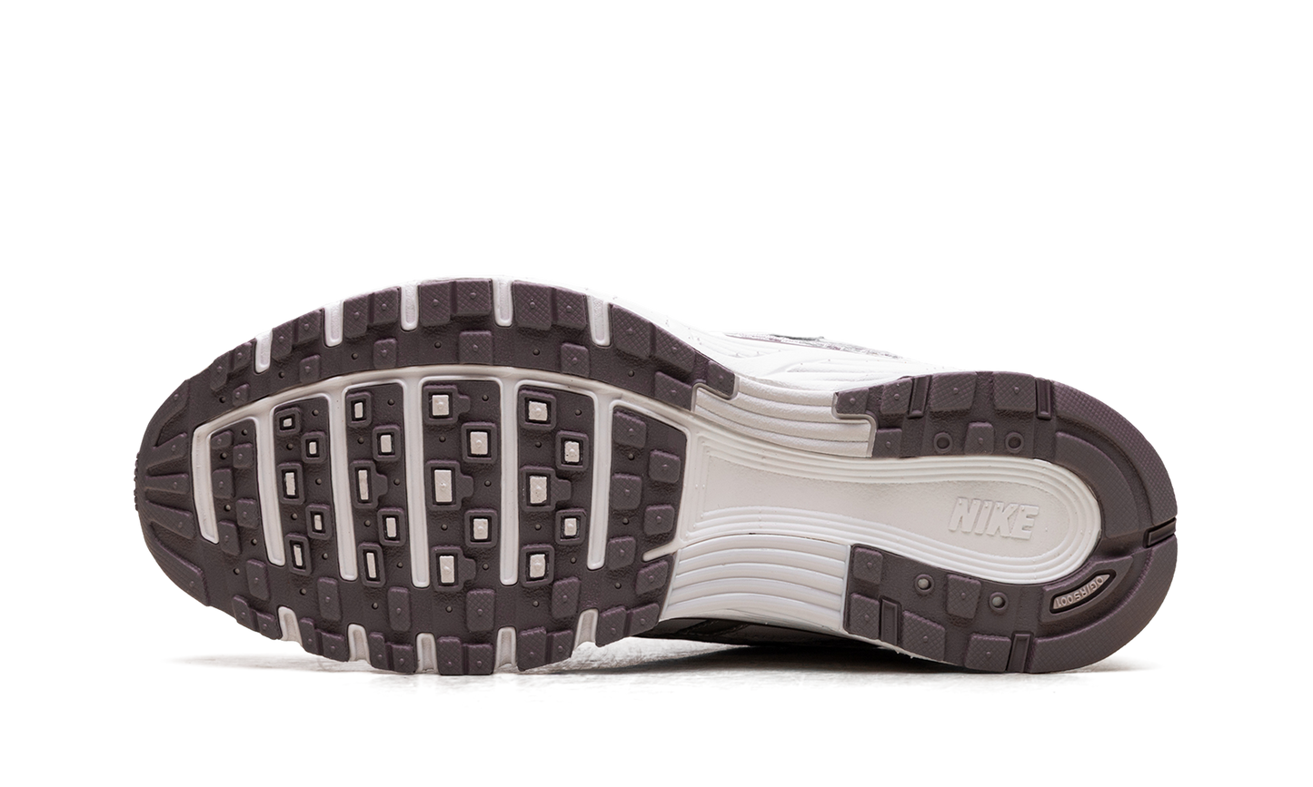 P-6000 WMNS "Platinum Violet Vast Gre" IB4019 019