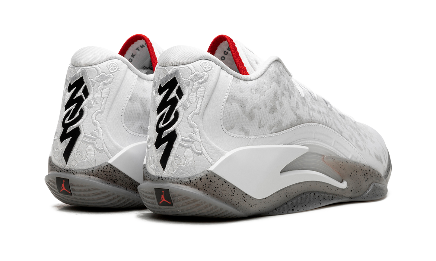 Air Jordan Zion 3 "White/University Red" DR0675 106