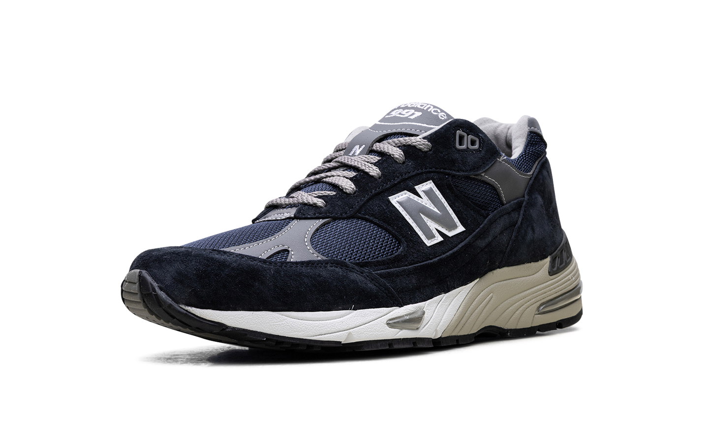 991 "Made in England - Navy" M991NV