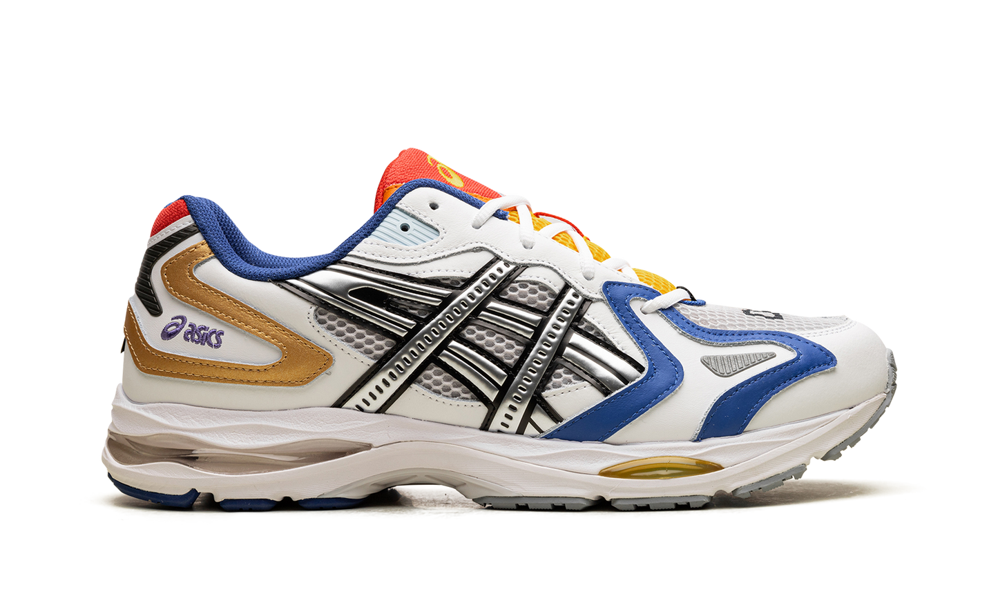 GEL-K1011 "Gallery Dept - White Pure Silver" 1203A693 100