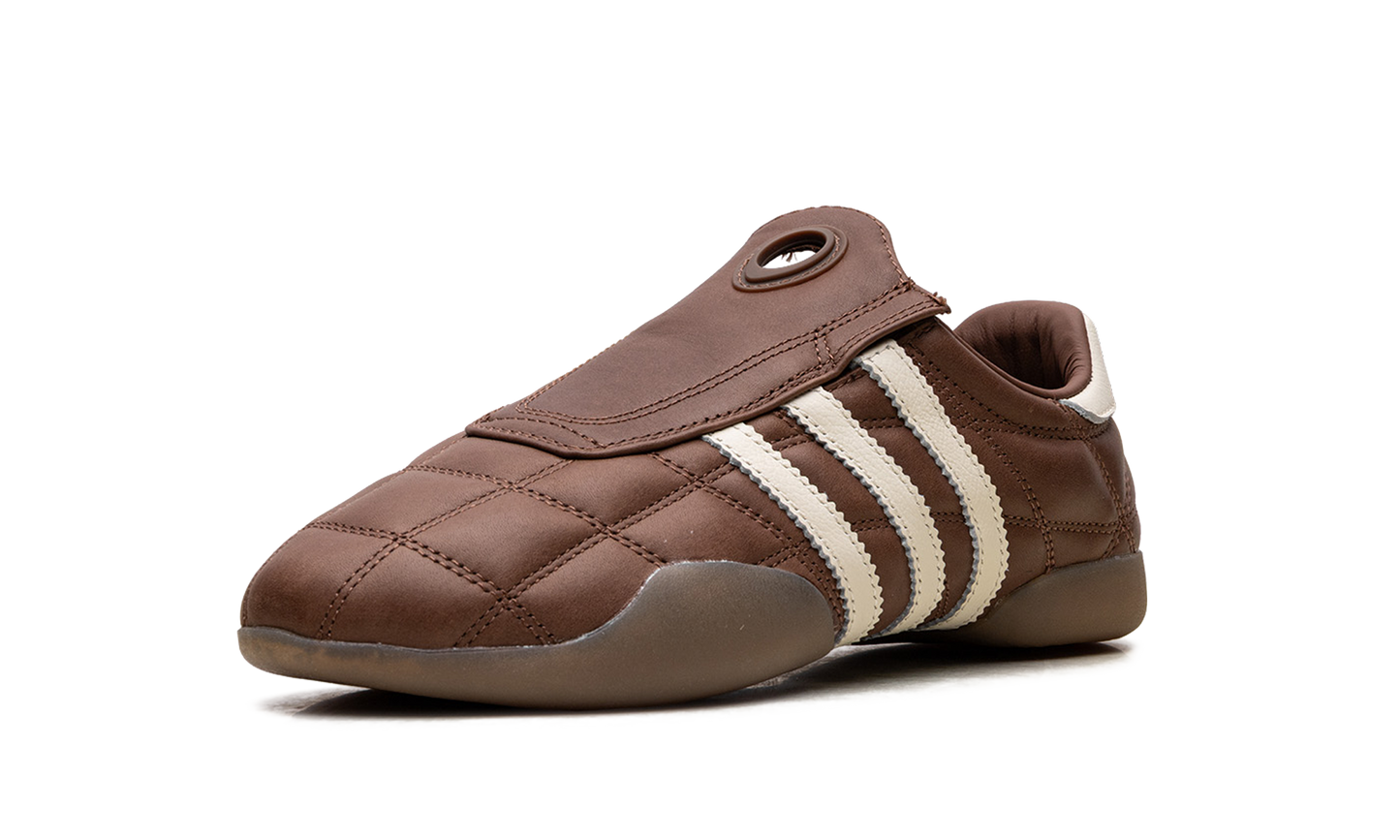 Taekwondo Mei WMNS "Preloved Brown Cream White" JR6017