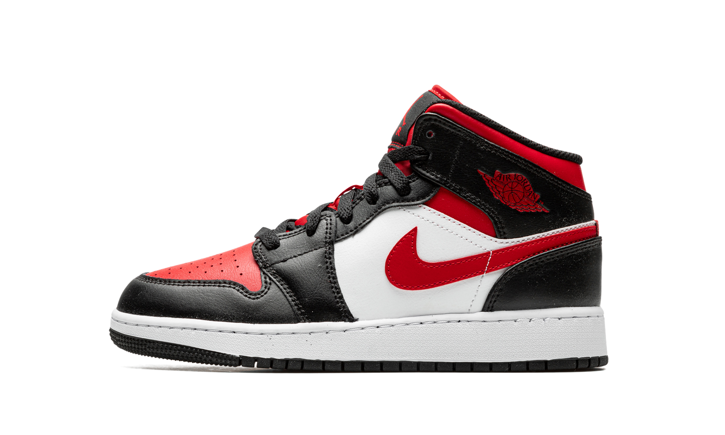 Air Jordan 1 Mid GS "Alternate Bred Toe" 554725 079