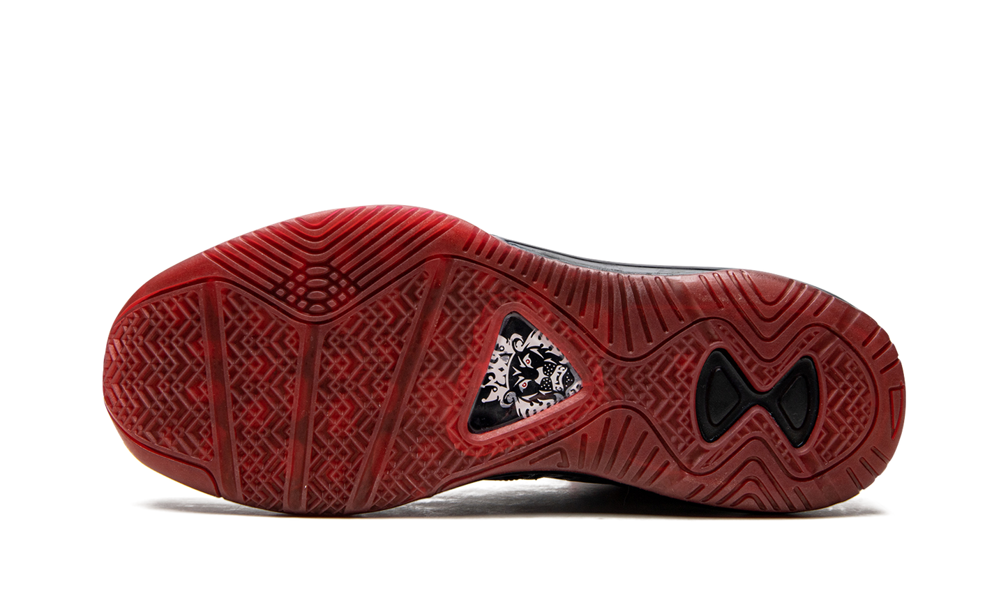 Lebron 8 QS "Graffiti"