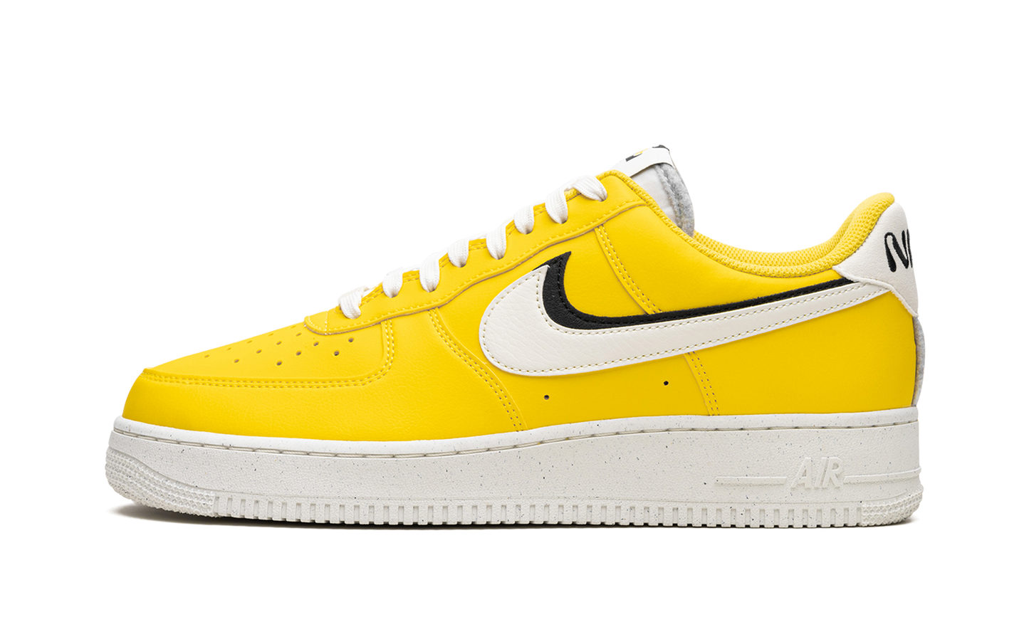 Air Force 1 Low '07 LV8 "Tour Yellow" DO9786 700