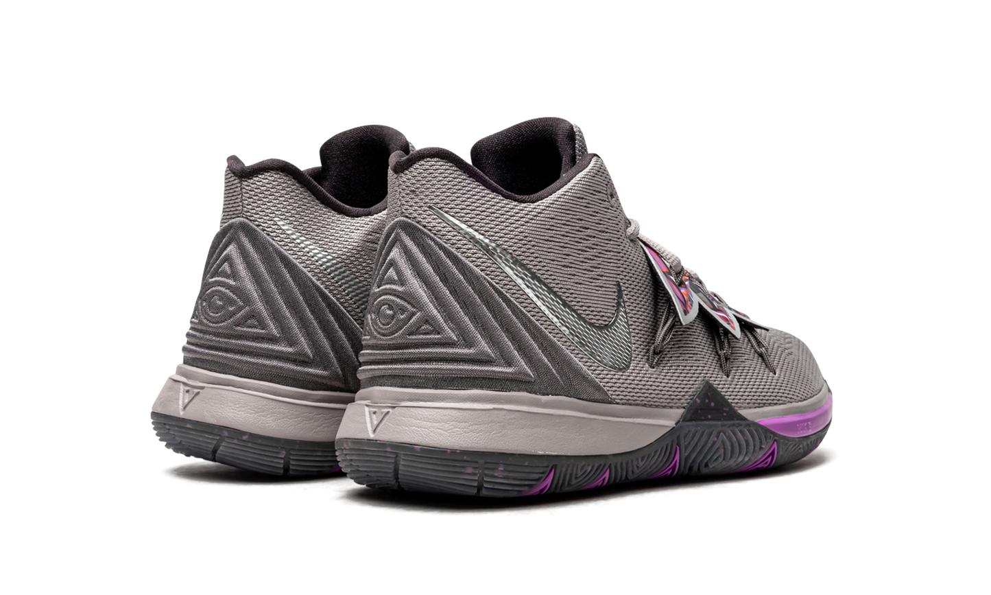 Kyrie 5 (GS) "Graffiti"